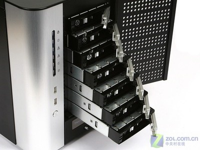 最高10TB 色卡司NAS網(wǎng)絡(luò)存儲器圖賞_硬件_科技時代_新浪網(wǎng)