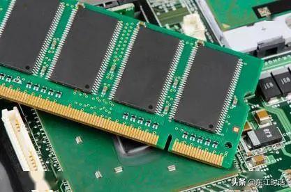 看看美國是怎么搞死日本芯片產(chǎn)業(yè)的,就知道為什么華為退無可退